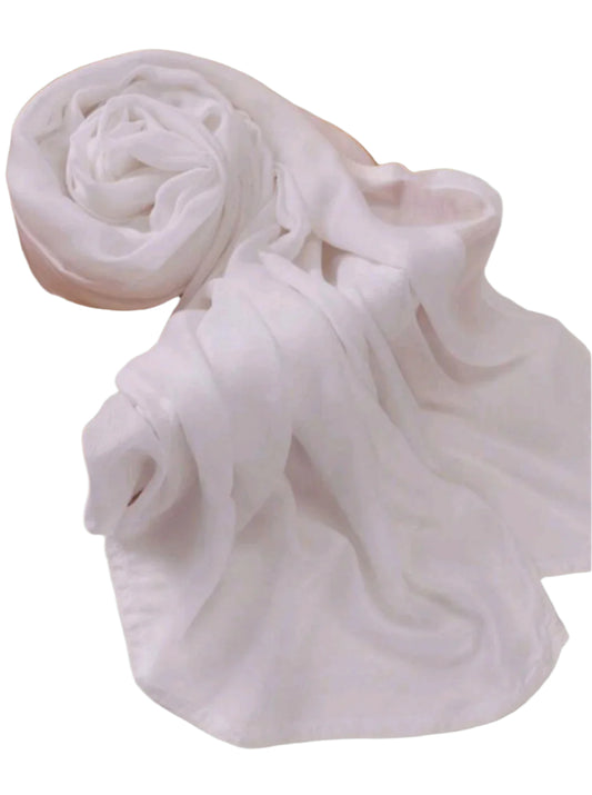 www.amodeyah.com/cdn/shop/files/Off White Modal Hijab Trending.jpg